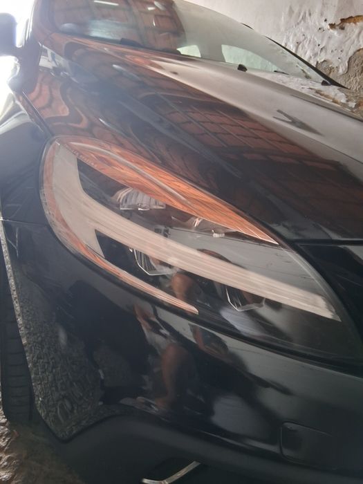 Optica led esquerda de volvo v40 2019