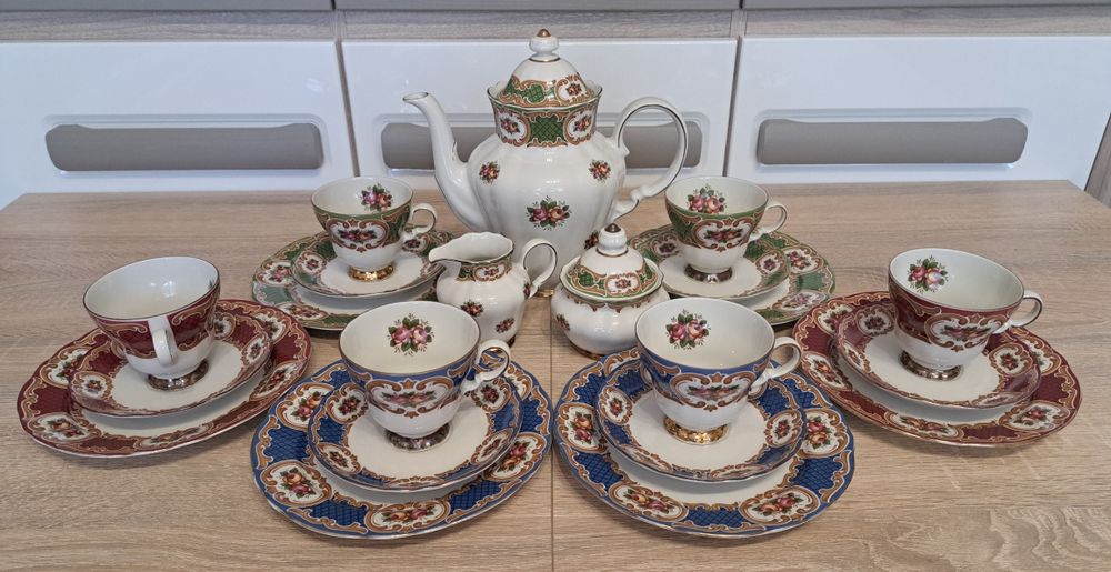 Porcelanowy Pozłacany  Zestaw Kawowy Winterling Marktleuthen Bavaria