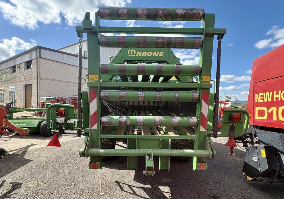 enfardadeira gigante krone
