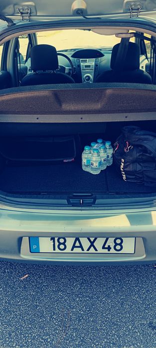 Toyota Yaris  1.0