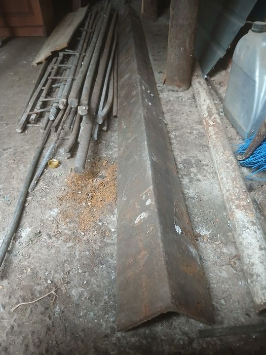 Продам арматуру, кутник та труби з нержавіючої сталі