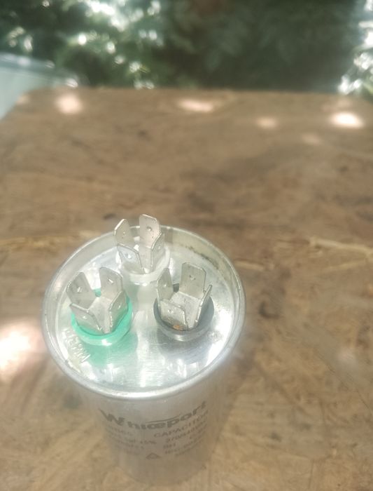 Конденсатор кондиционера.Новый.