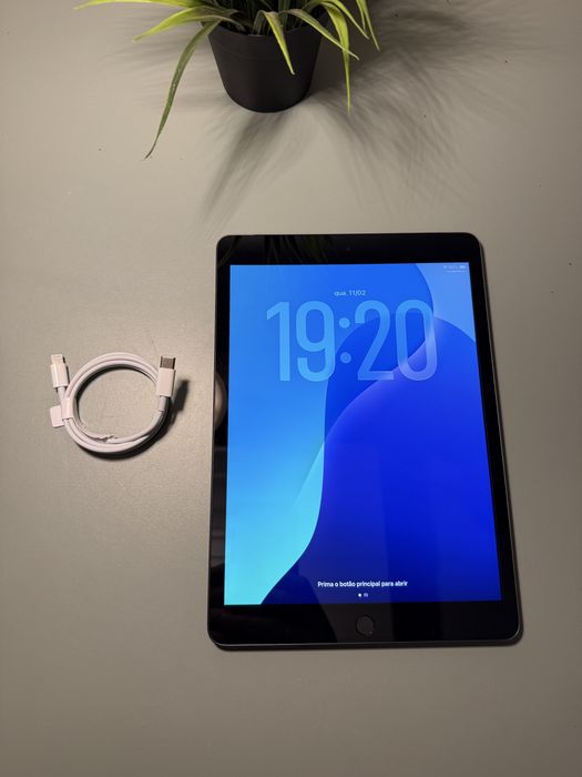 Apple iPad 10.2” 9a Geração 2021 Cellular 4G