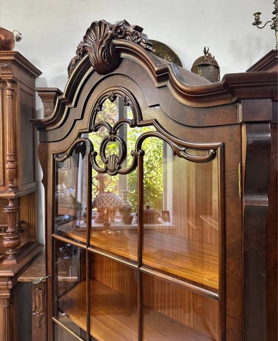 Вітрина сервант дерево витрина 3623