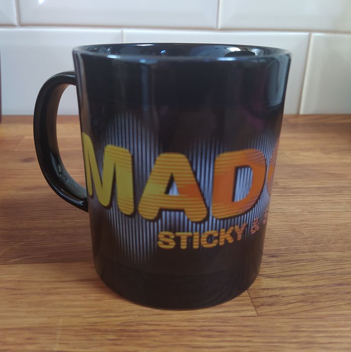 Caneca merchandising oficial Madonna