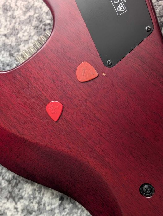 Безголовая электрогитара Ibanez QX54QM