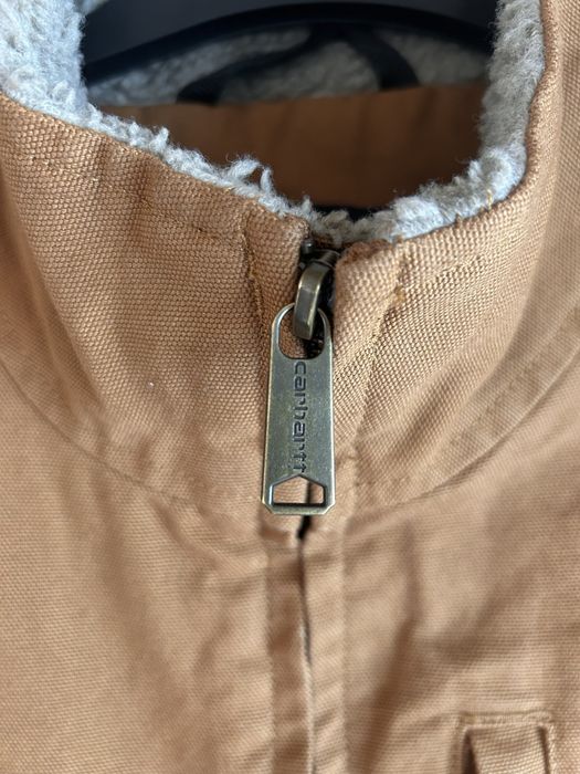 Теплий жилет carhartt