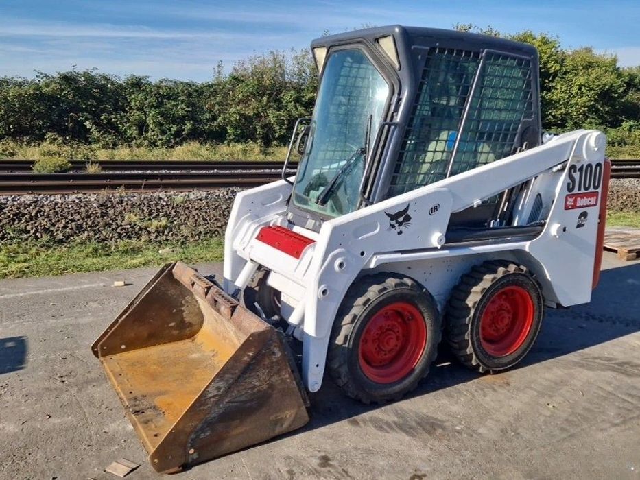 Bobcat S100  2015 Bobcat S100 Ładowarka burtowa / Skid Steer Loader z hydrauliką i