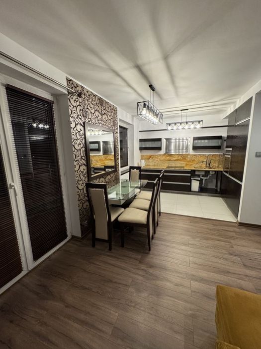 Apartament dwupoziomowy z balkonem i miejscem w hali garażowej