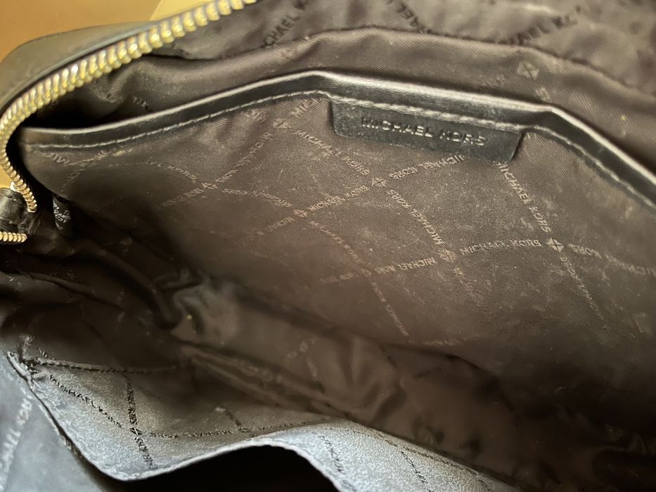 Michael Kors torebka czarna logowana jet set mała listonoszka
