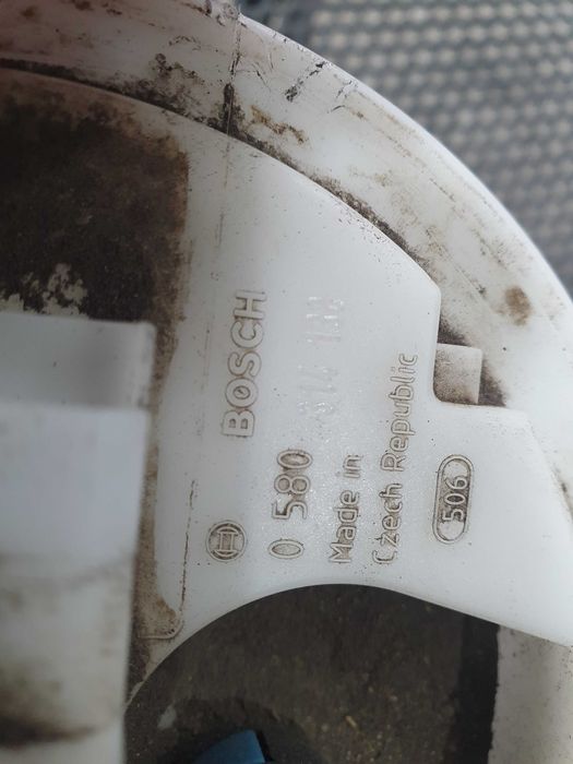 Pompa paliwa pływak czujnik wkład Opel Corsa D 1.2 benzyna sprawna