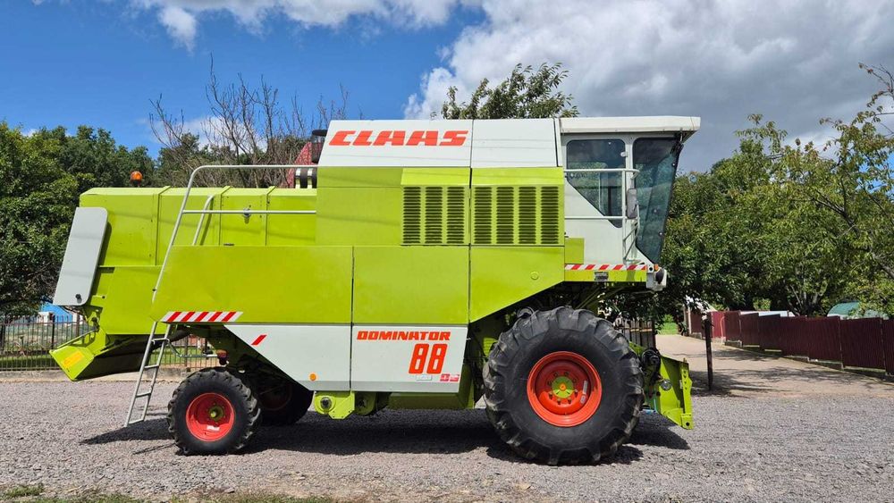 Свіжий комбайн Claas Dominator 88 Klima Шумахер
