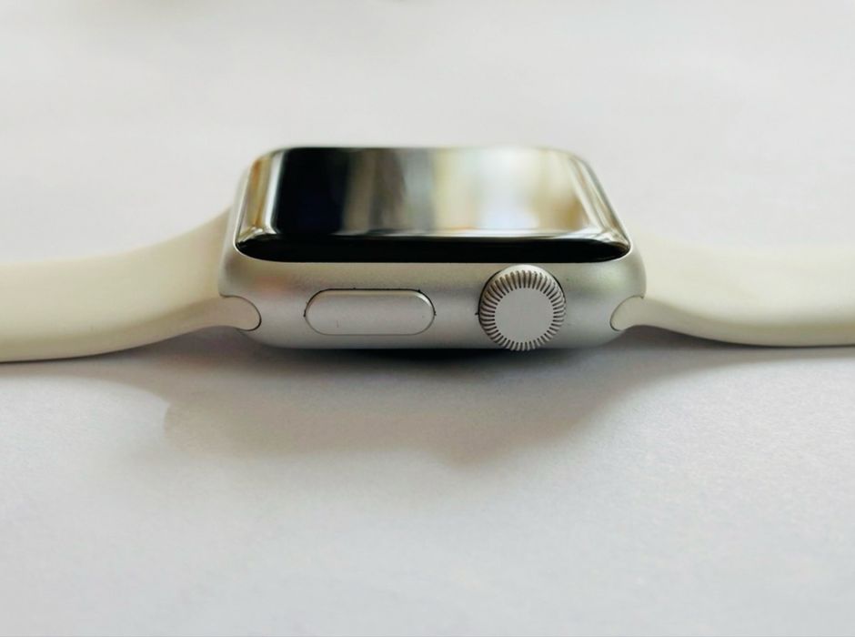 Apple Watch Series 1 38mm Silver (Під ремонт / запчастини) + Повний комплект