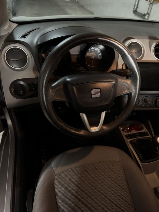 SEAT Ibiza — fotografia 6