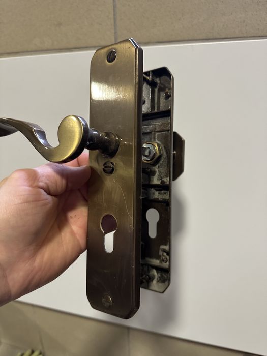 Klamka szyld mosiądz