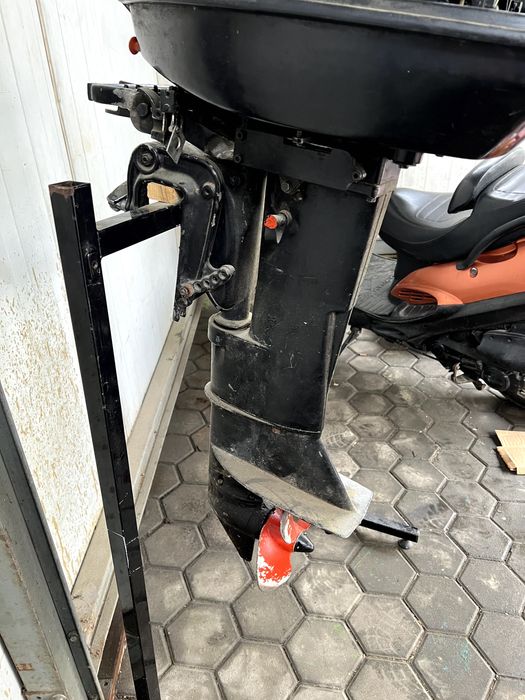 Łódka Łódź Silnik zaburtowy Volvo Penta 15 km dwusów stopa 70 cm