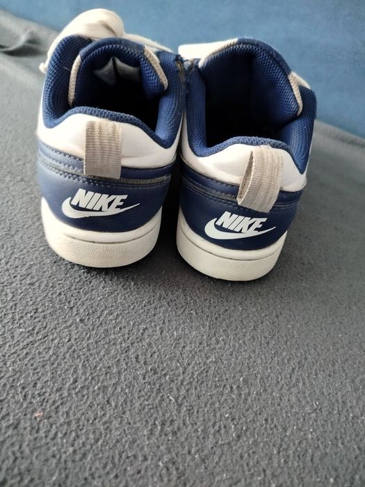 Adidaski chłopięce 36