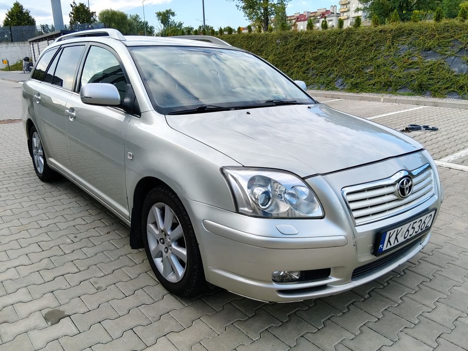 Toyota Avensis 2.0 Benzyna Automat Klimatronik