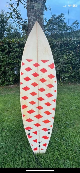 prancha de surf 5’10”
