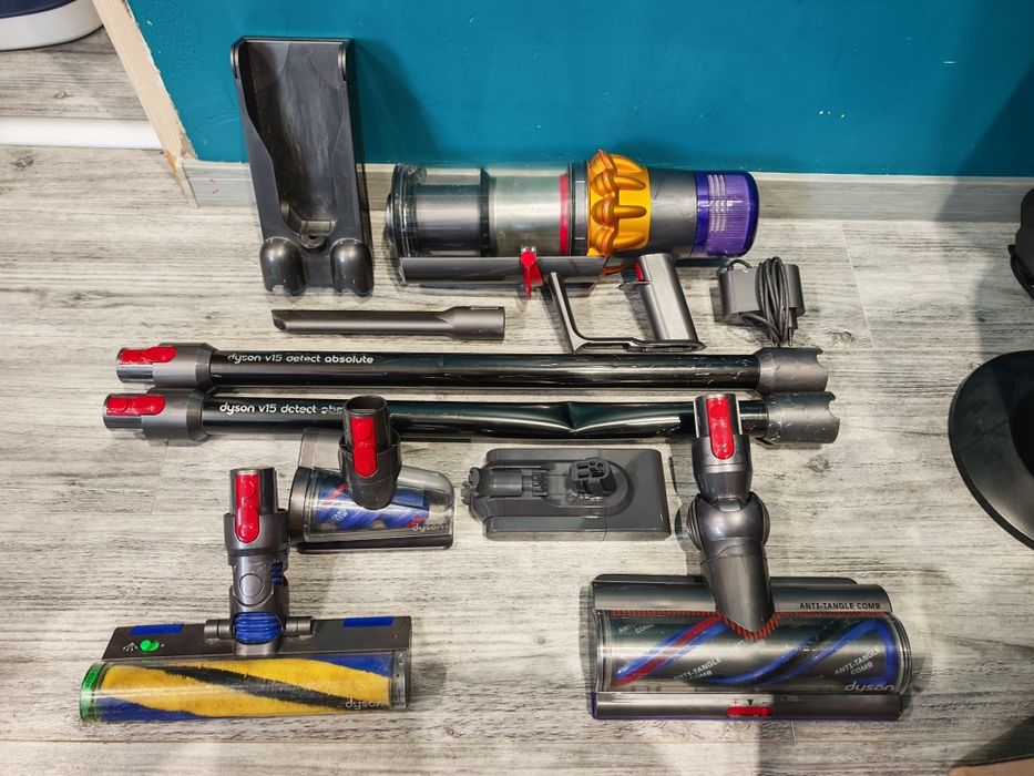 Dyson v15 Detect absolutne + mop