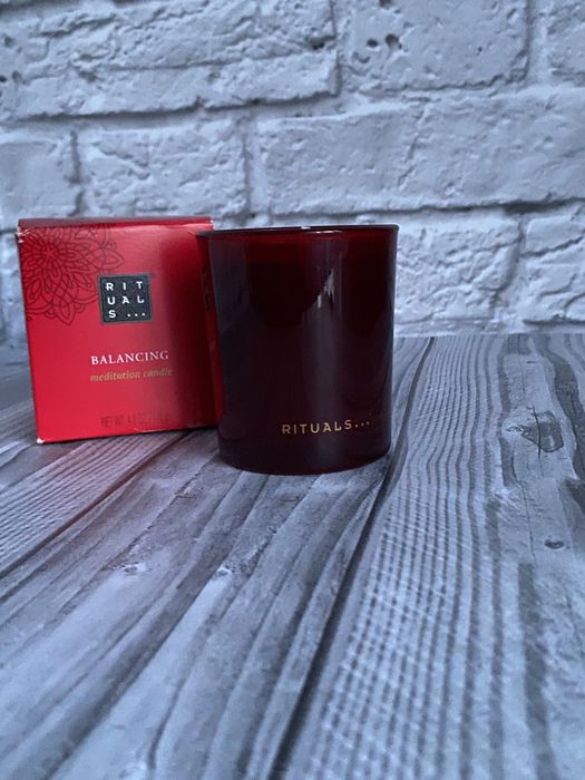 Ароматизована свічка Rituals