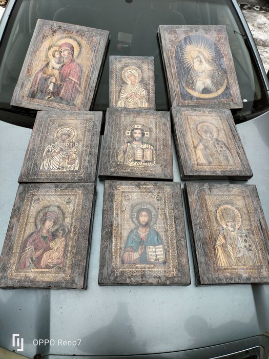 Дерев'яні ікони під старовину