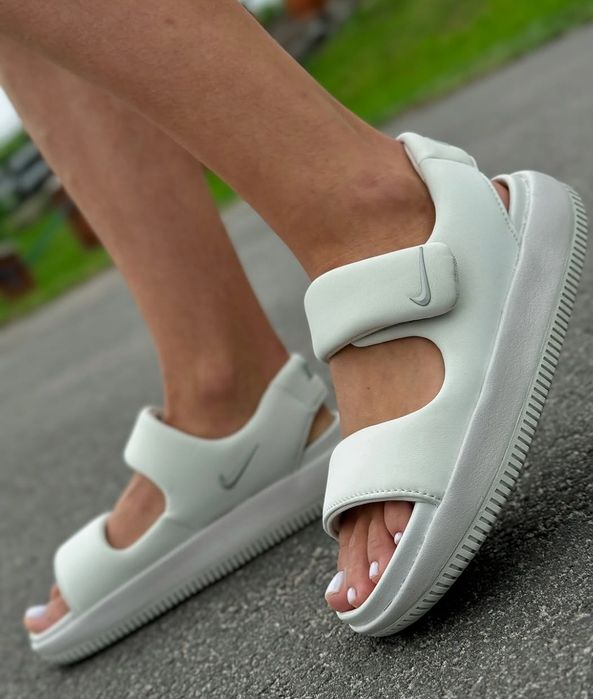 Босоніжки  Nike ,40,5р