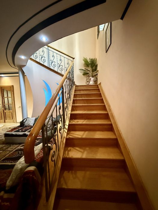 Будинок 490м.кв. п.Сонячне (перший)