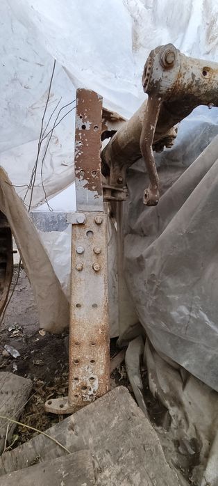 МТЗ 52 по частинах