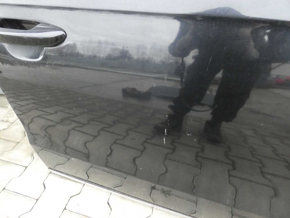 Drzwi prawy przód prawe przednie VW PASSAT B7 LC9X RZ3/101 GORLICE
