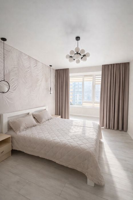 Євро 3 -кімнатна квартира з Газом!