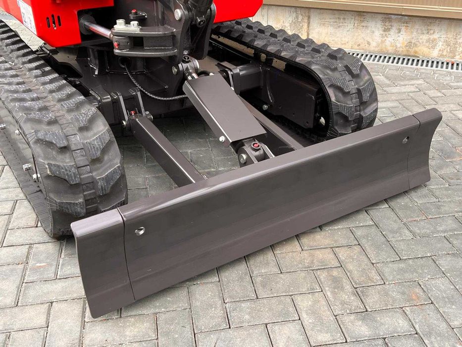 MINI GIRATORIA RHINOCEROS XN25 2500KG motor Kubota