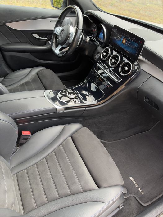 Mercedes C300de AMG Line híbrido 306 cv