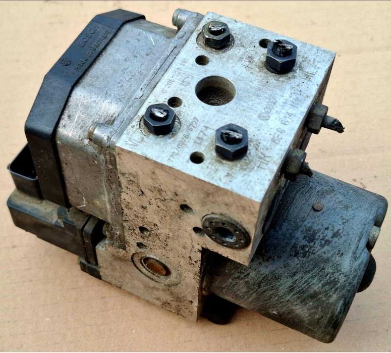 Pompa ABS 8E0614111AH Audi Volkswagen