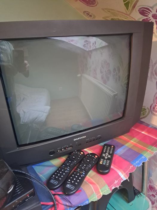 Telewizor tv Daewoo DTA-21Y1P 21 cali w dobrym stanie