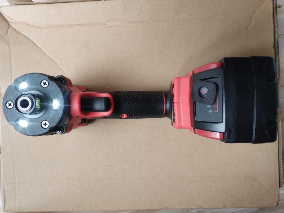 Zakrętarka udarowa do Milwaukee M18