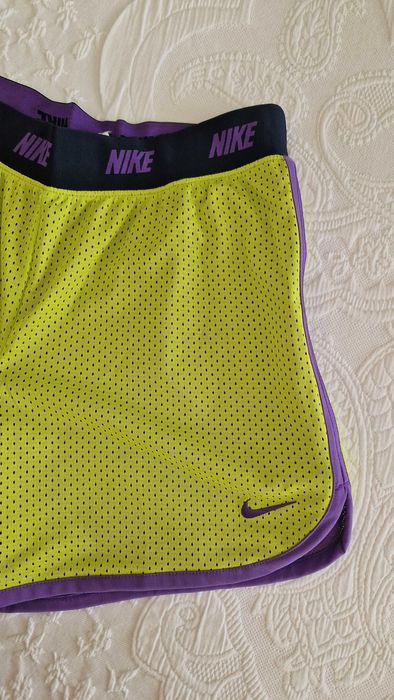 Calções Nike, Dri-Fit, tamanho L