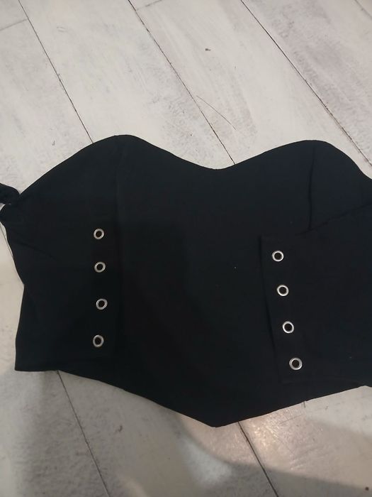 Модна коротка блузка/топ