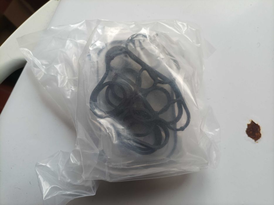 Vendo radiador de óleo para Opel Astra caravan 1.3 novo