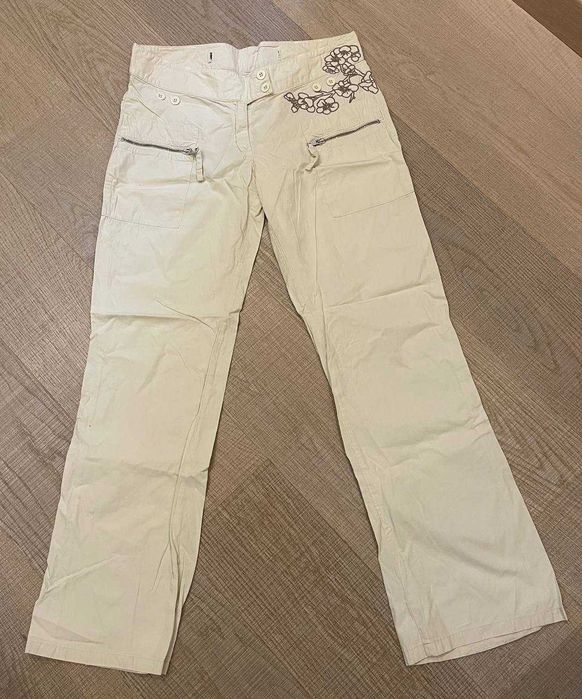 Жіночі штани в гарному стані