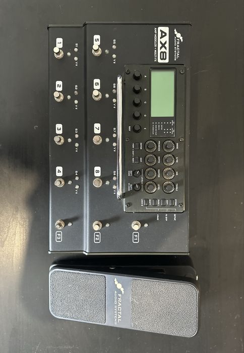 FRACTAL AX8 com Pedal expressão