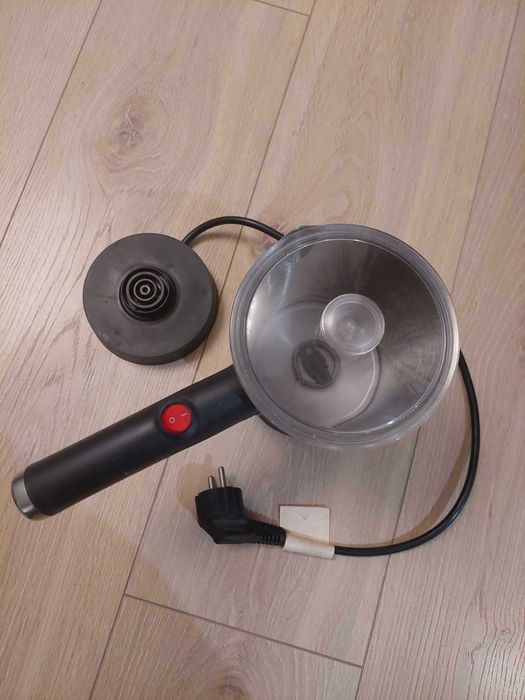 Spieniacz do mleka elektryczny, metalowy, srebrny, IdeenWelt