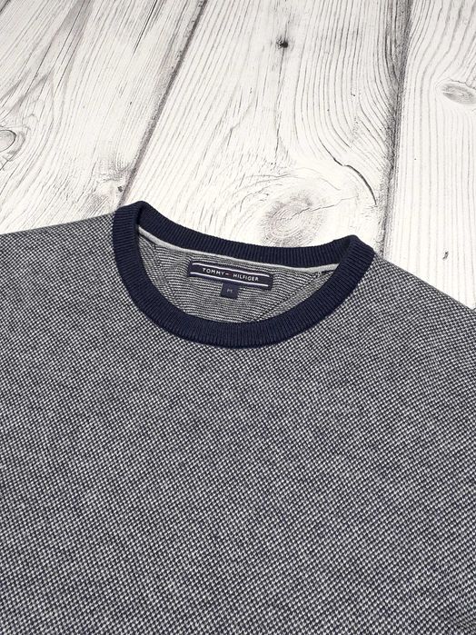 Кофта Tommy Hilfiger светр розмір М