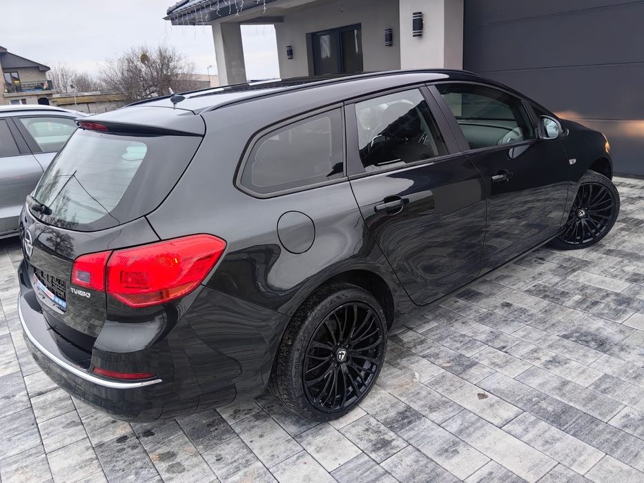 OPEL*ASTRA*1.4*TURBO*140PS*LIFT*Niemiec*Klima*Alu18*Piękny*Stan!