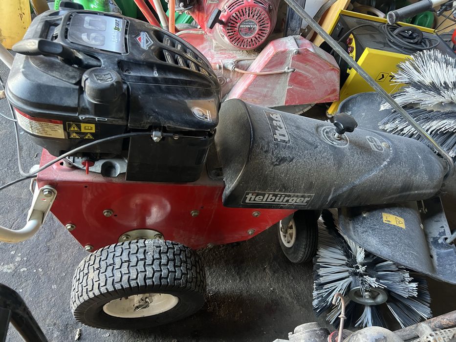 Zamiatarka TK36 spalinowa briggs stratton