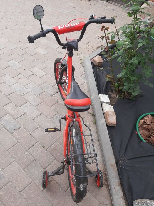 Продам новый  детский двухколесный велосипед Profi Original.