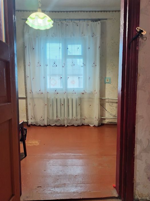 Будинок у м. Овруч, смт.Кварцитне — газ, вода, грубки, гарна ділянка