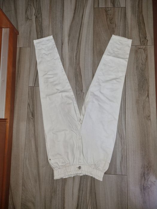 Calças brancas tiffosi