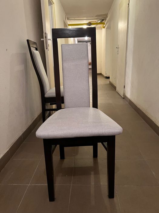 6 krzeseł do jadalni – drewniane, tapicerowane