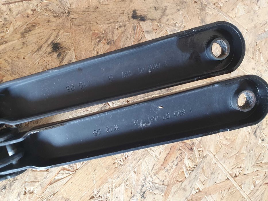 Ramię ramiona wycieraczek przód przednich Citroen Berlingo 05r kpl